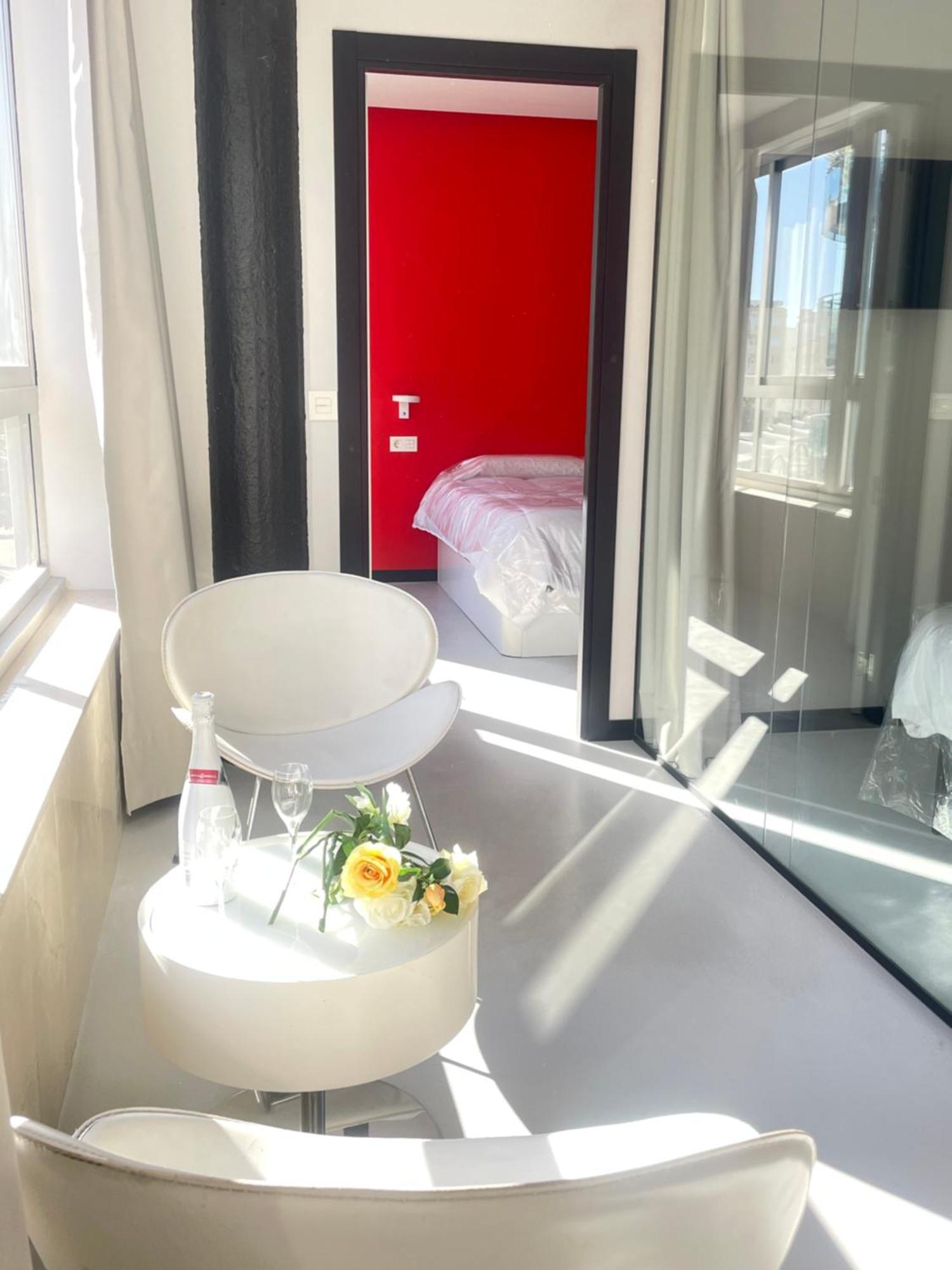 טורמולינוס Lahola Glam Suites מראה חיצוני תמונה