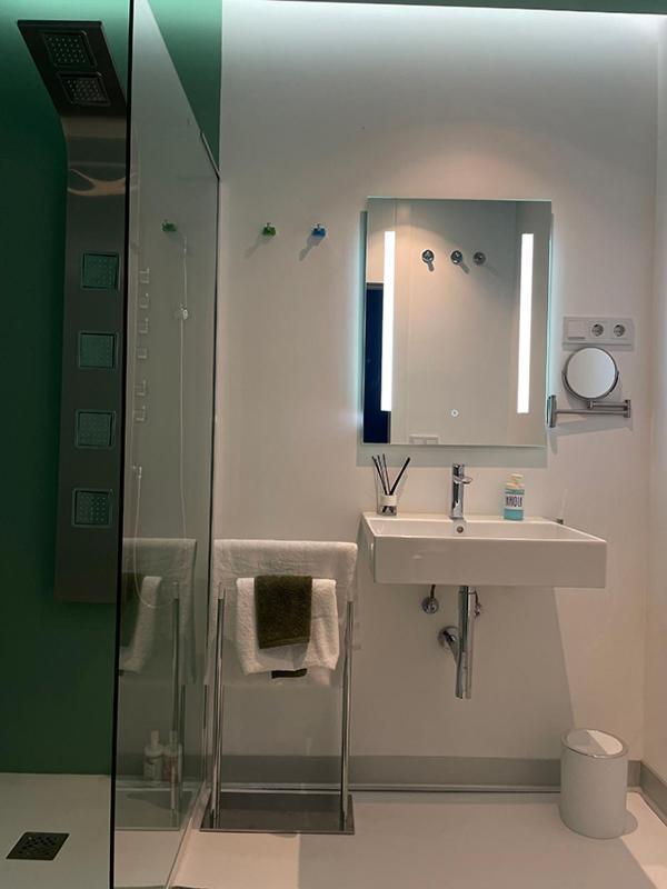 טורמולינוס Lahola Glam Suites חדר תמונה